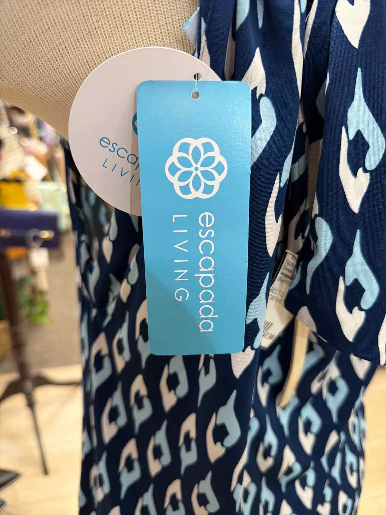 escapada Size M Blue Print Dress