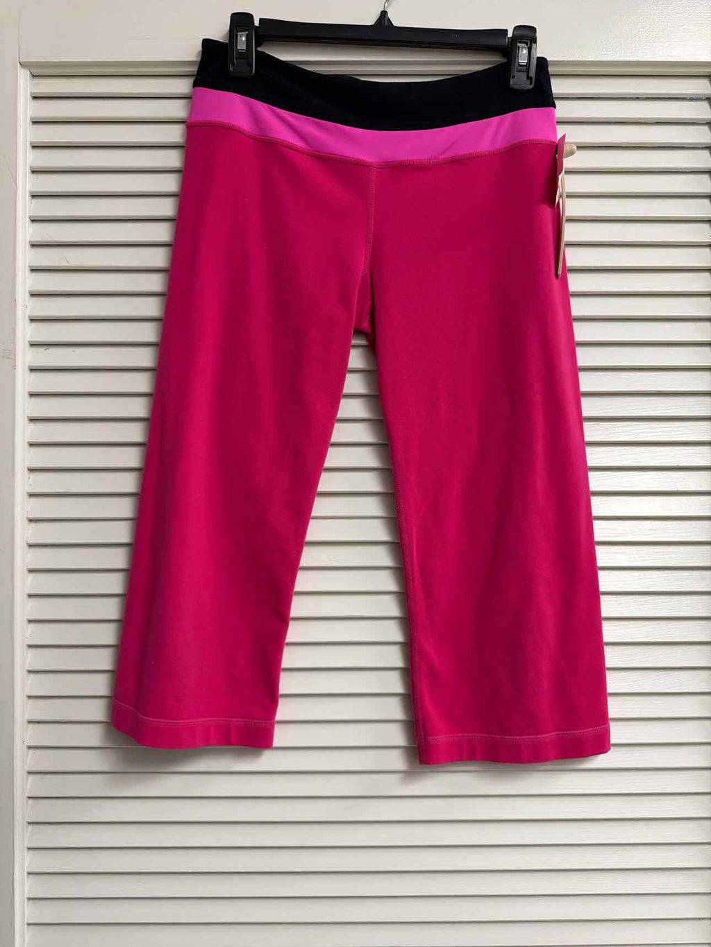 lululemon Size S Pink Active Capri